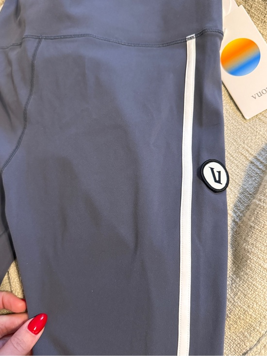 Vuori Pants - Vuori Navy Leggings with White Side Stripe